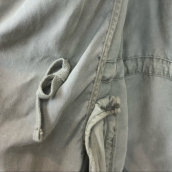 Max Jeans Olive Green Utility Draped Sleeveless Vest; Size M - Picture 11 of 14